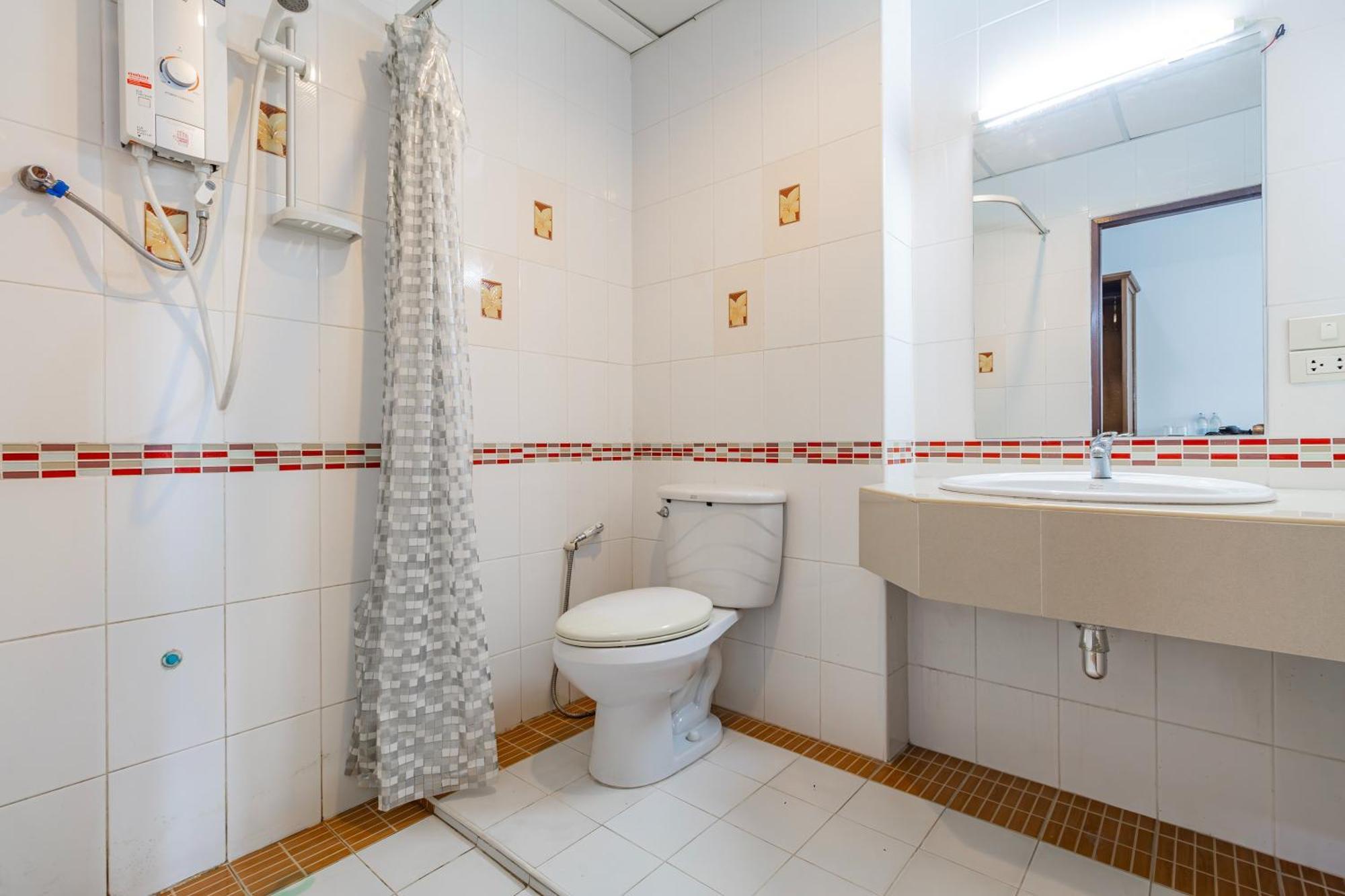 Budget Stars Hotel צ'יאנג מאי מראה חיצוני תמונה